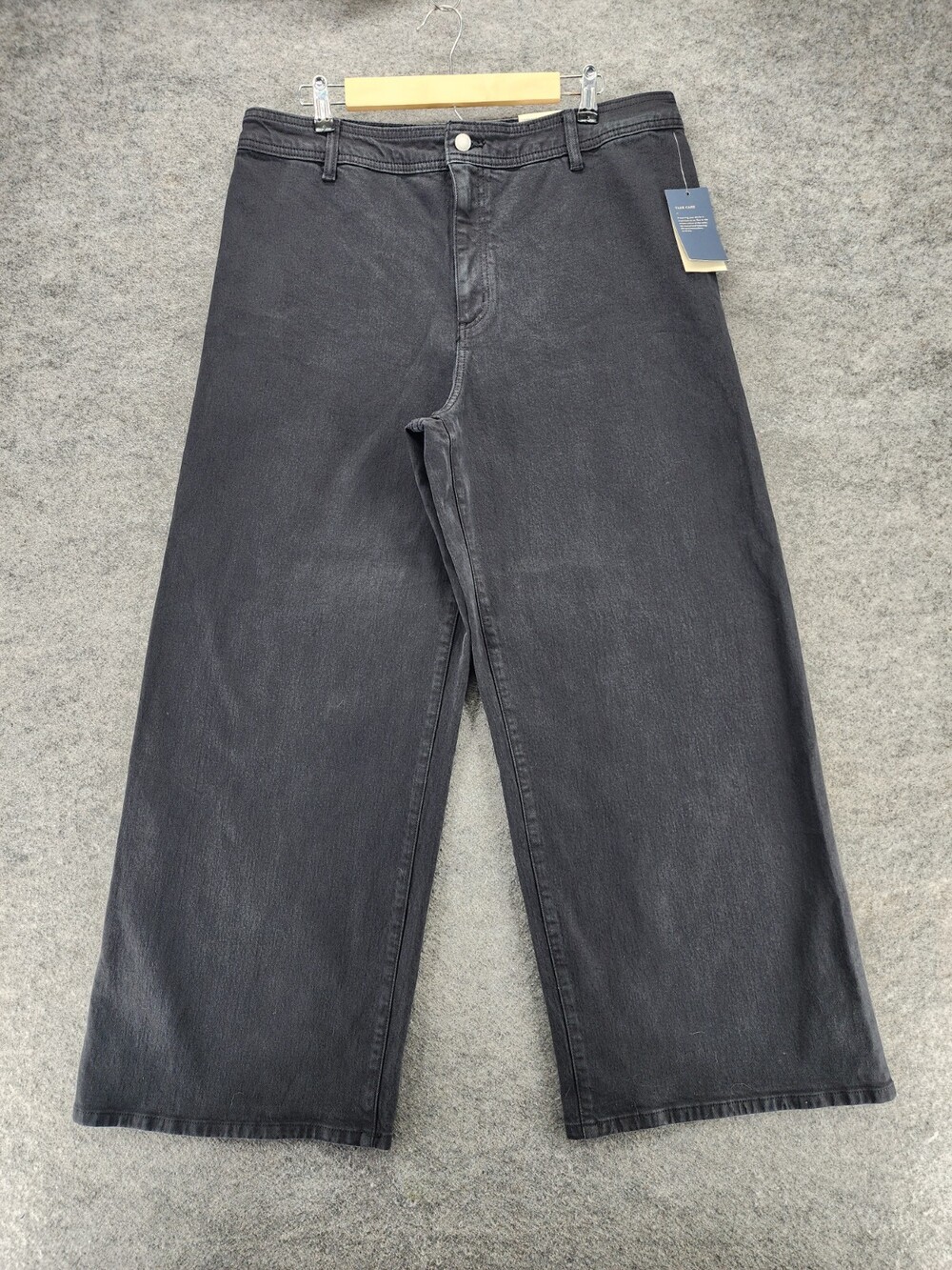 Universal Thread Jeans Womens 16 Wide Leg Ankle Black Denim
